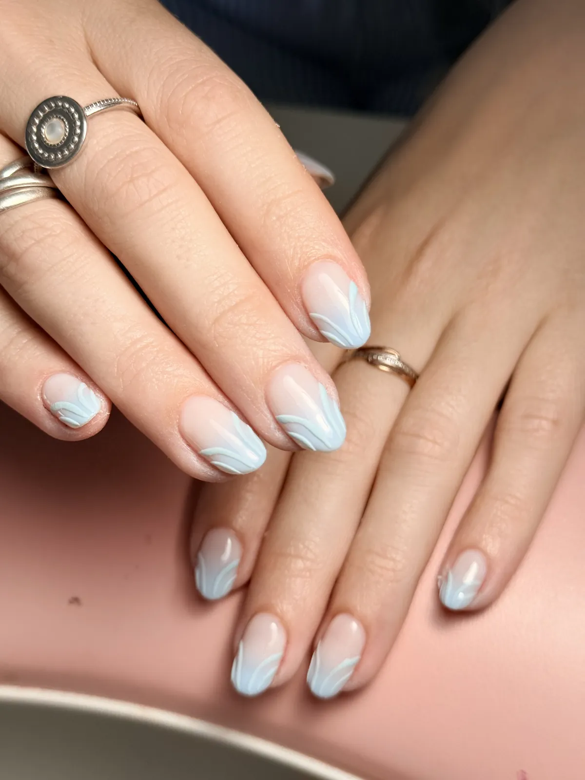 Remplissage gel des ongles à Colomiers